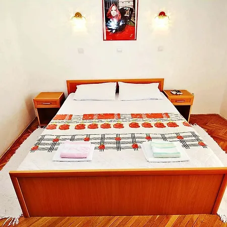 Marinovic Apartment