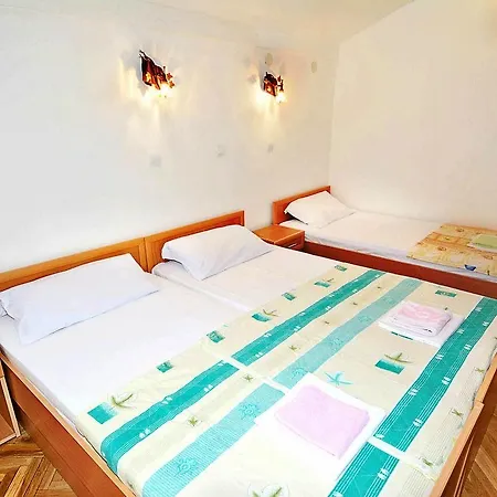 Marinovic Apartment *